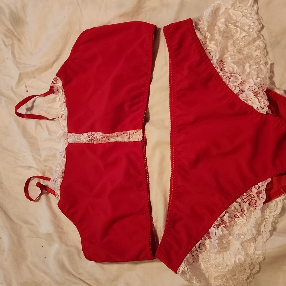 Red & White Lace Tap Set Lingerie.